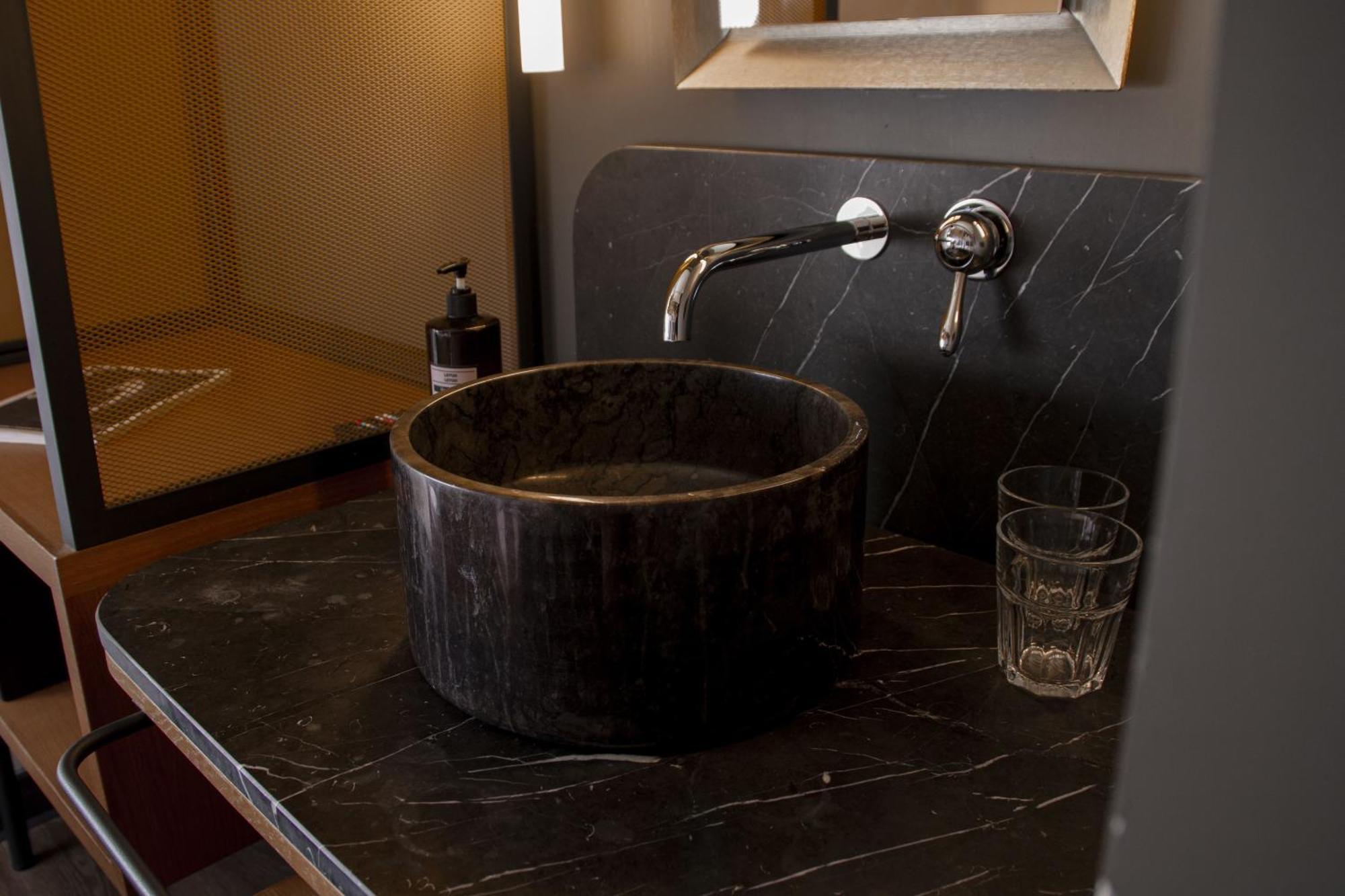 Letoh Letoh Gran Via Hotel