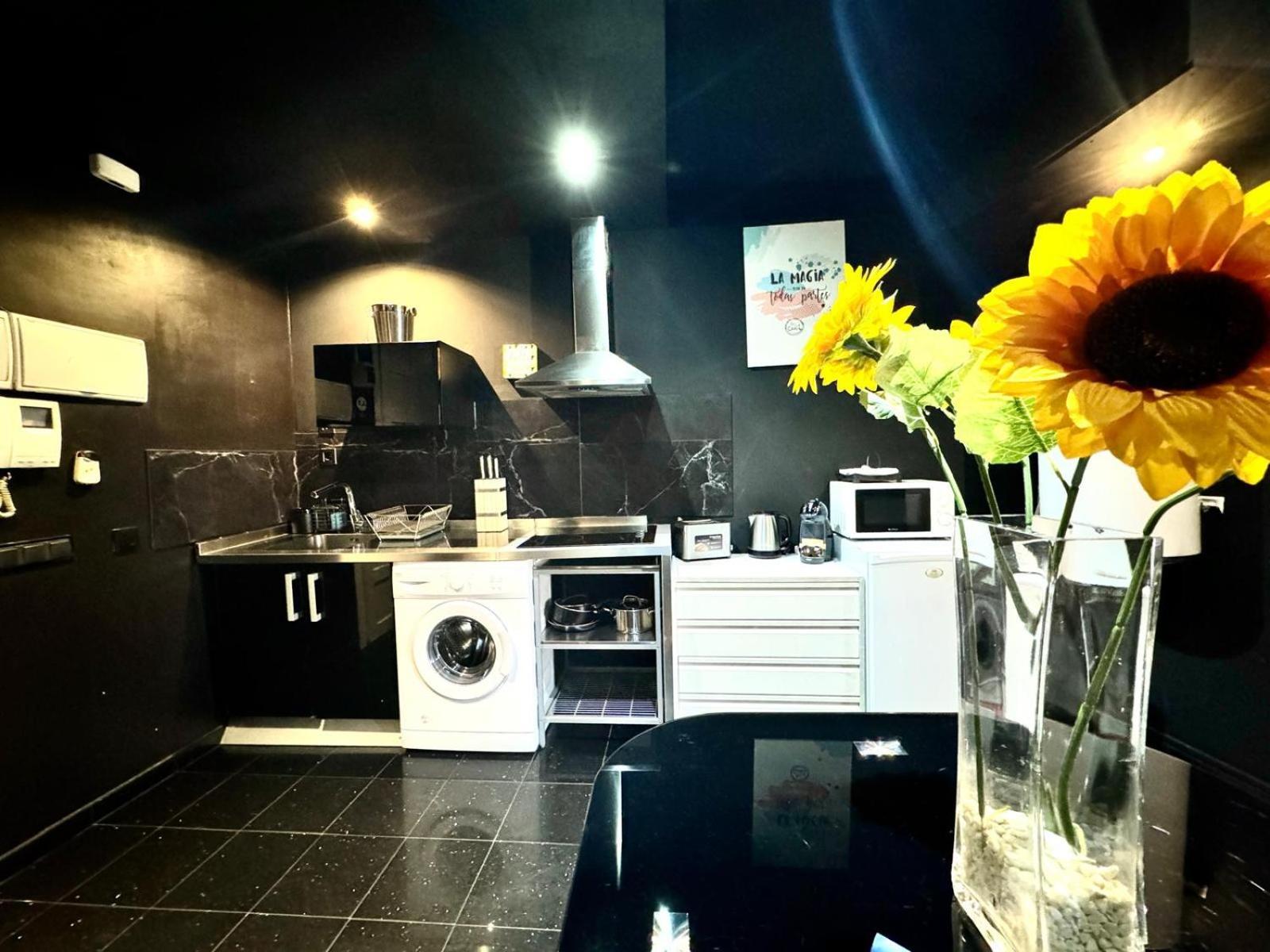 Apartamentos Con Jacuzzi Feel & Season Madrid