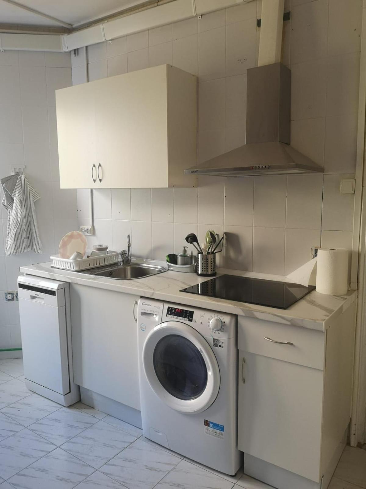 First Stop- Lope De Vega's Dream Coliving Gasthuis Madrid