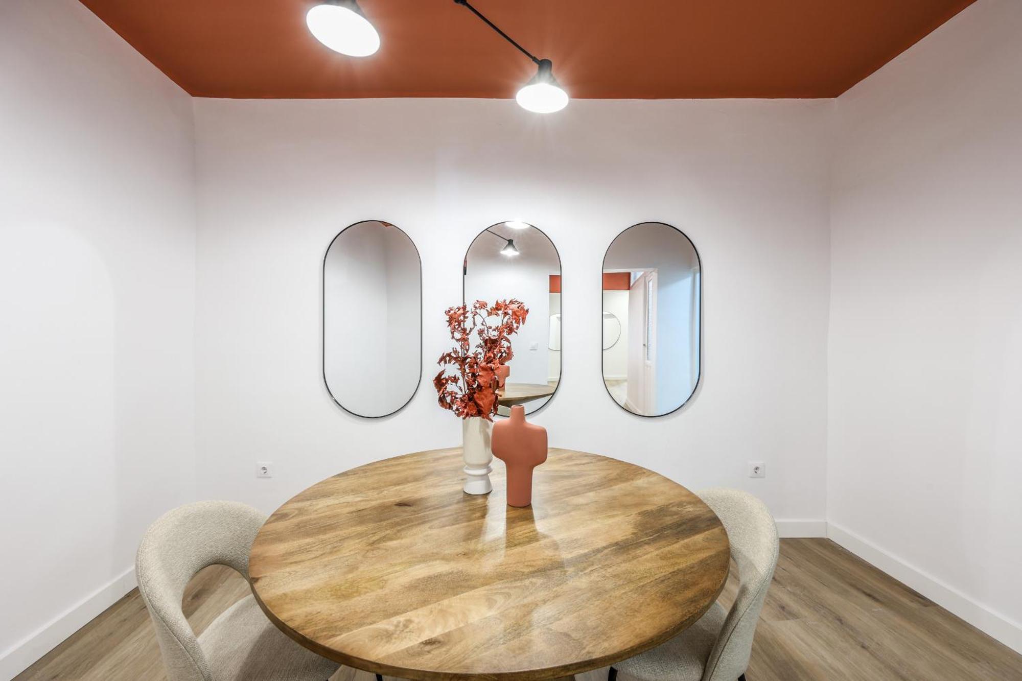 Appartamento De Diseno Gran Via -no Ascensor- *