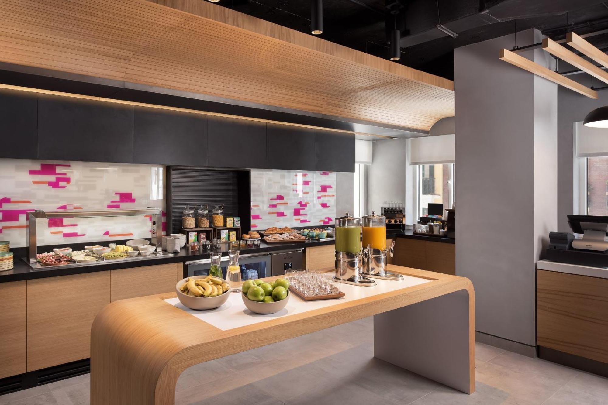 Aloft Gran Via 4*