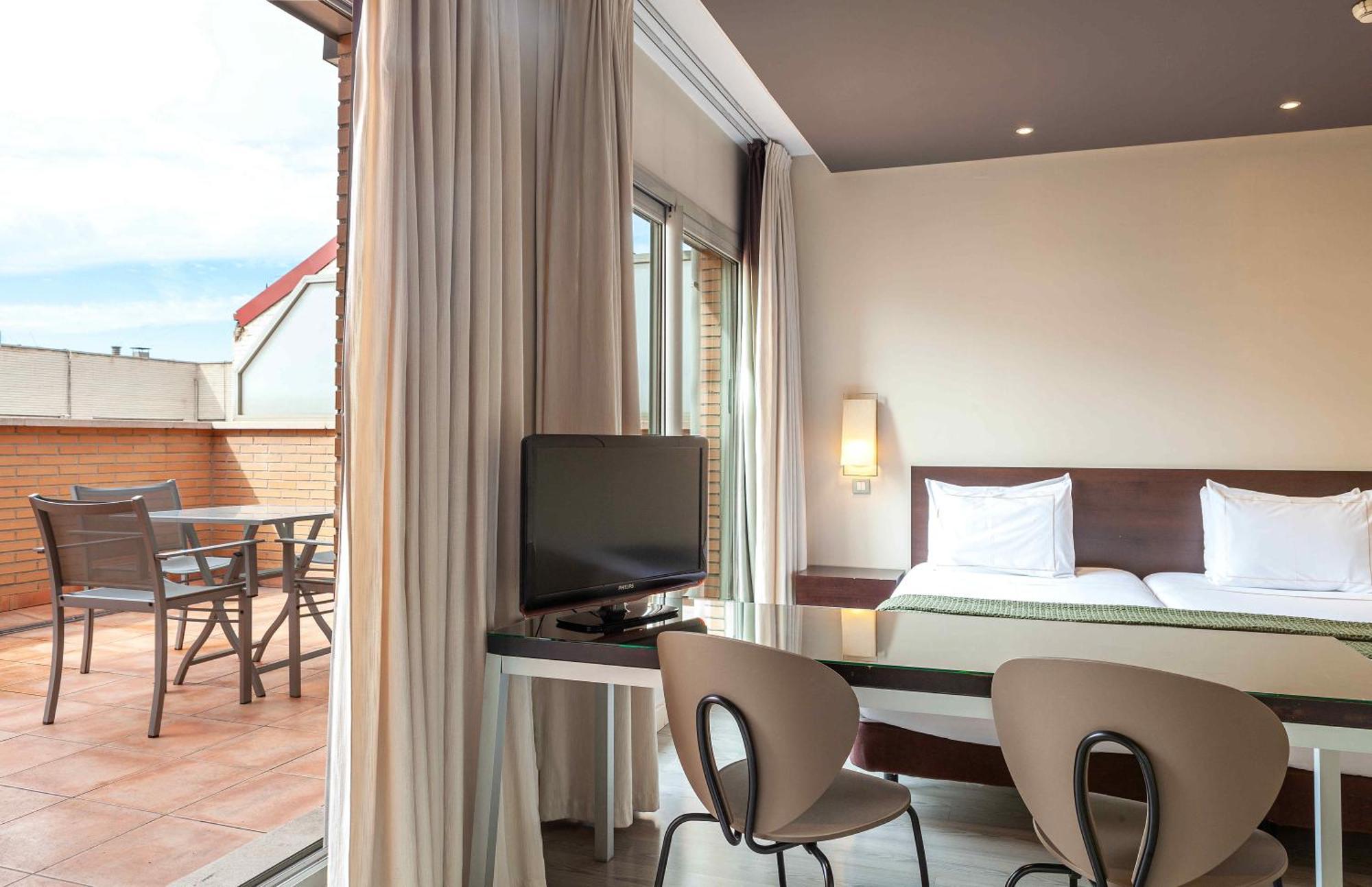 Aparthotel Viena Plaza De Espana