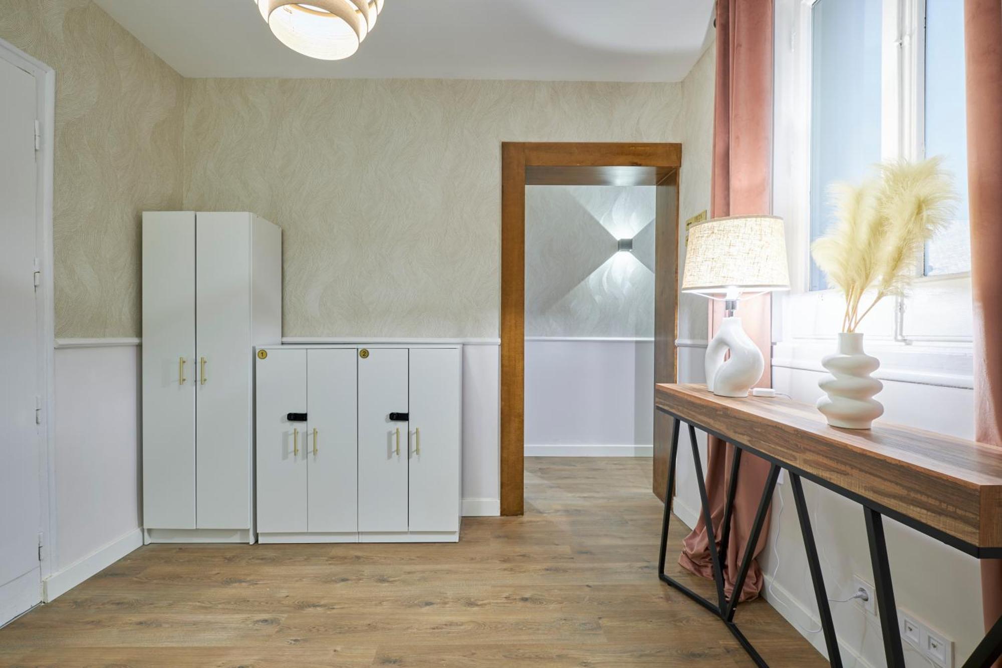 Apartamento Lovely - Apartasuite Completo En Excelente Ubicacion En