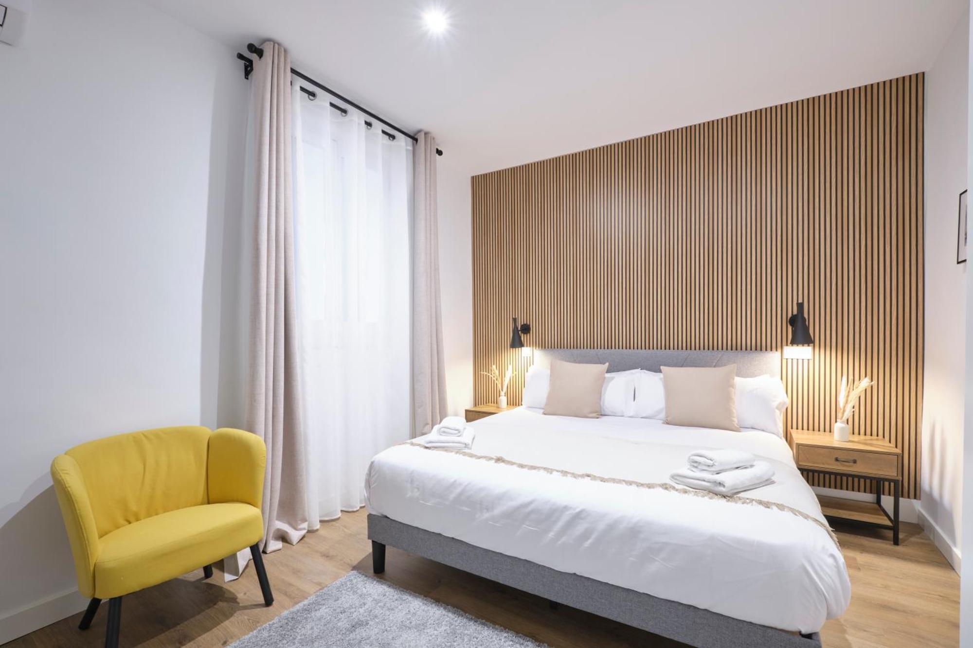 Lovely - Apartasuite Completo En Excelente Ubicacion En Apartamento Madrid