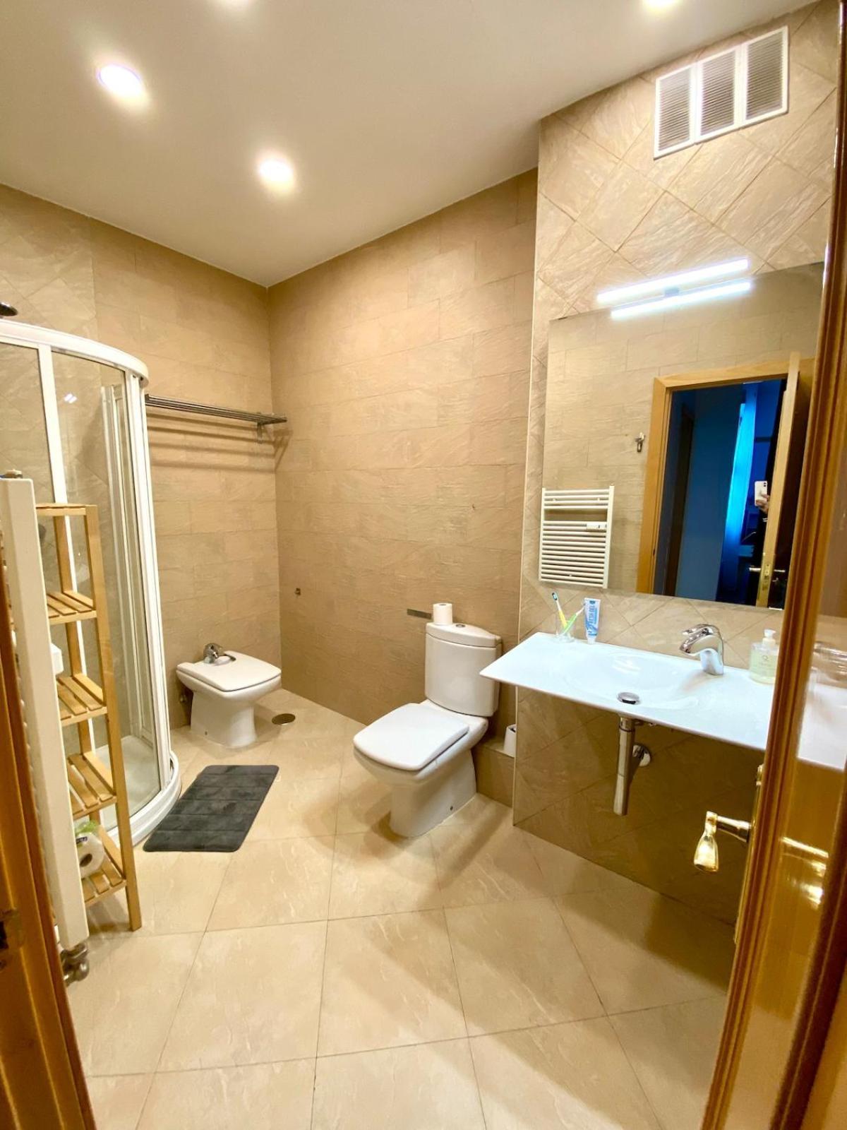 Plaza Del Sol Cozy Apartment! Madri