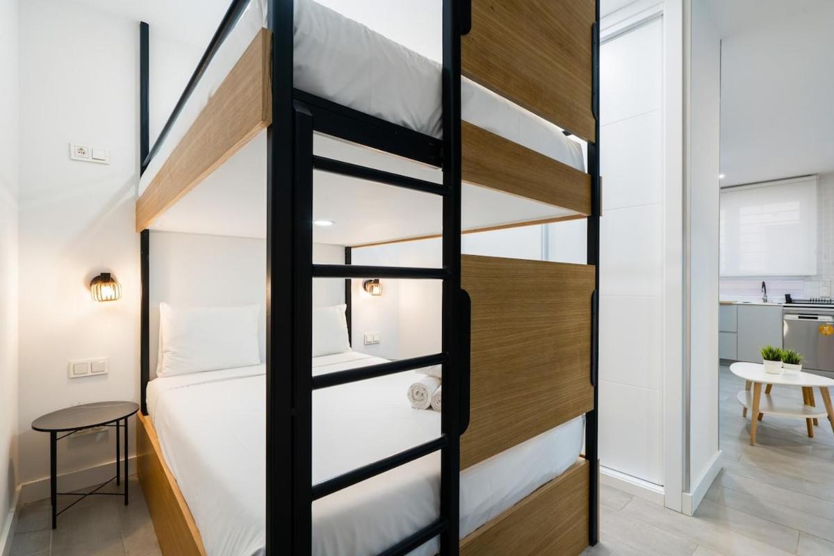 Cozy 2b In Ciudad Lineal For 4 Pax - Zigia B *