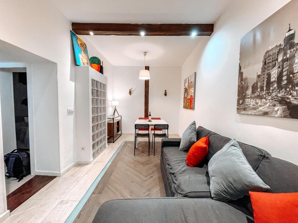 Fee4me. Amazing In The Heart Of Lavapies Apartamento