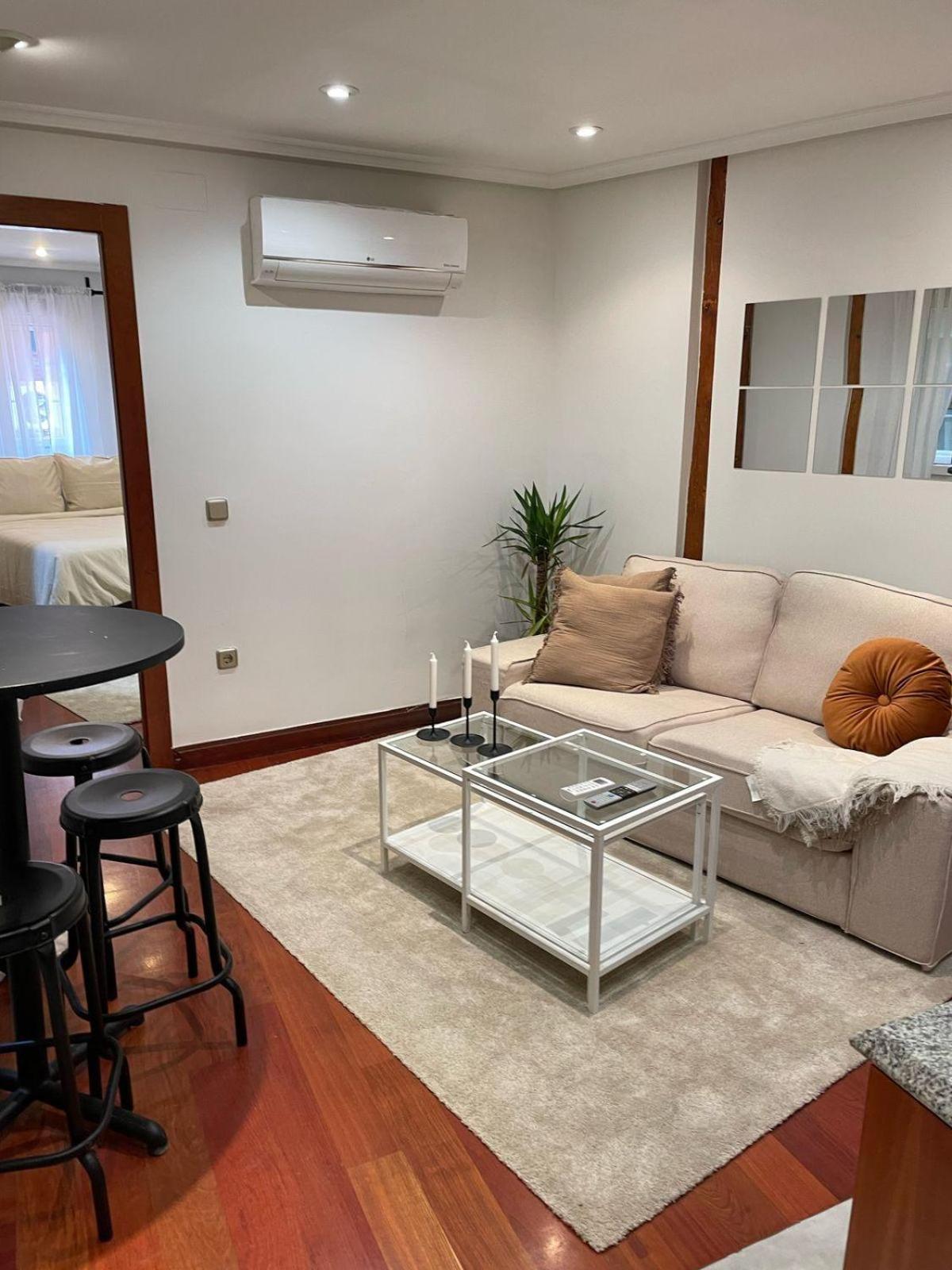 Exyca Homes Gran Via Apartamento Madri