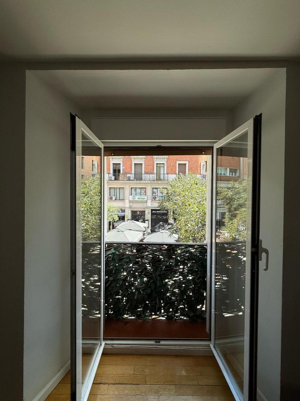 Centrico Junto A La Gran Via Apartment *