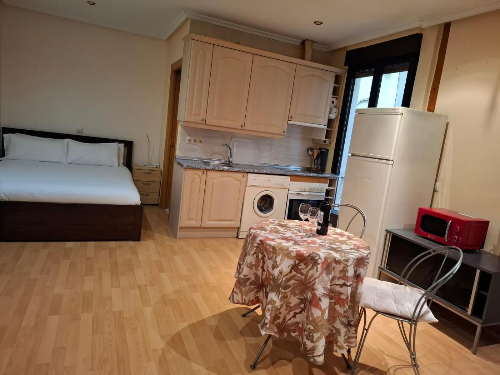 Apartment Valverde Calle Junto A Metro Gran Via Madrid