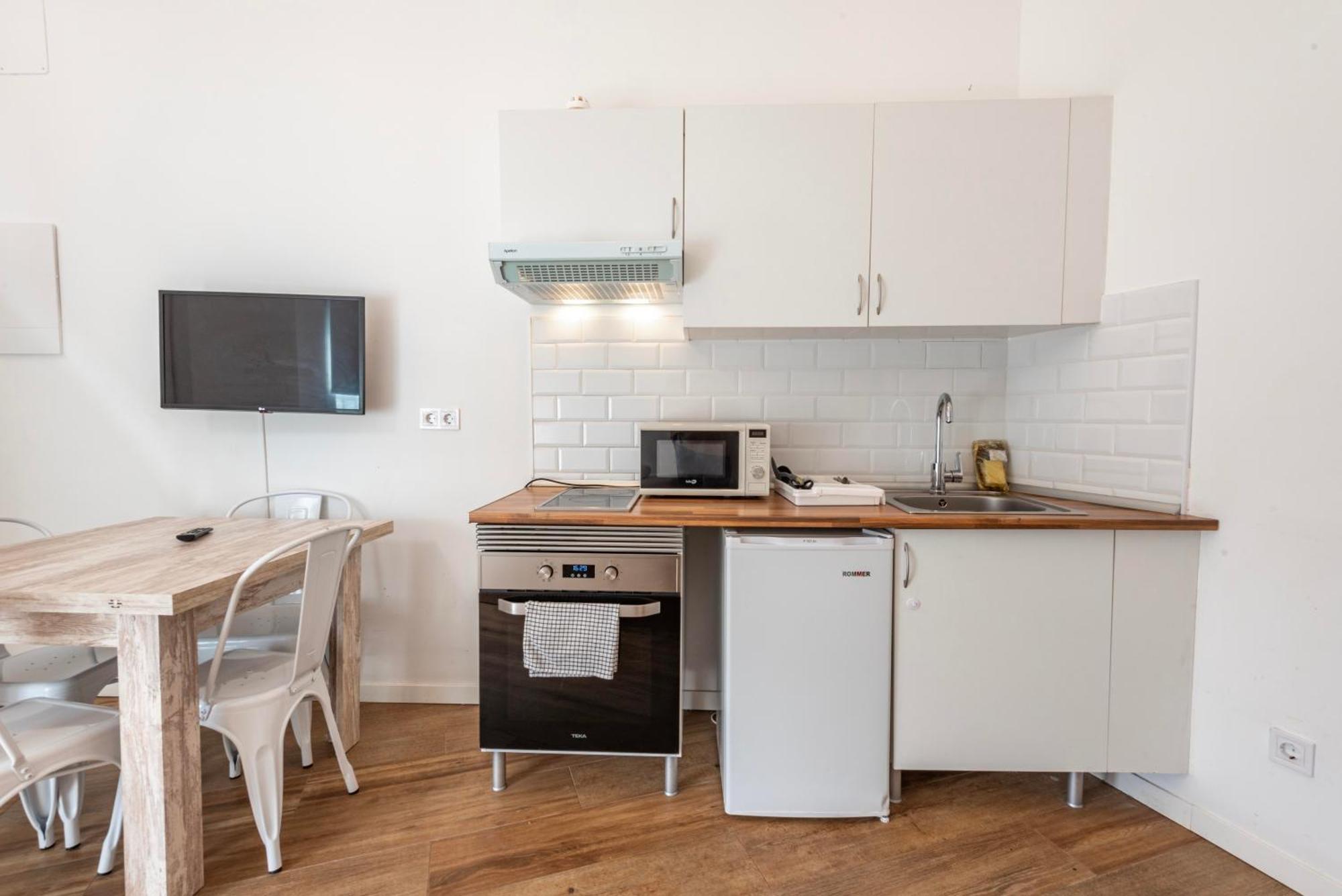 New 1 Min Metro, Cozy 1 Bed Close To Downtown, Wifi A * Madri