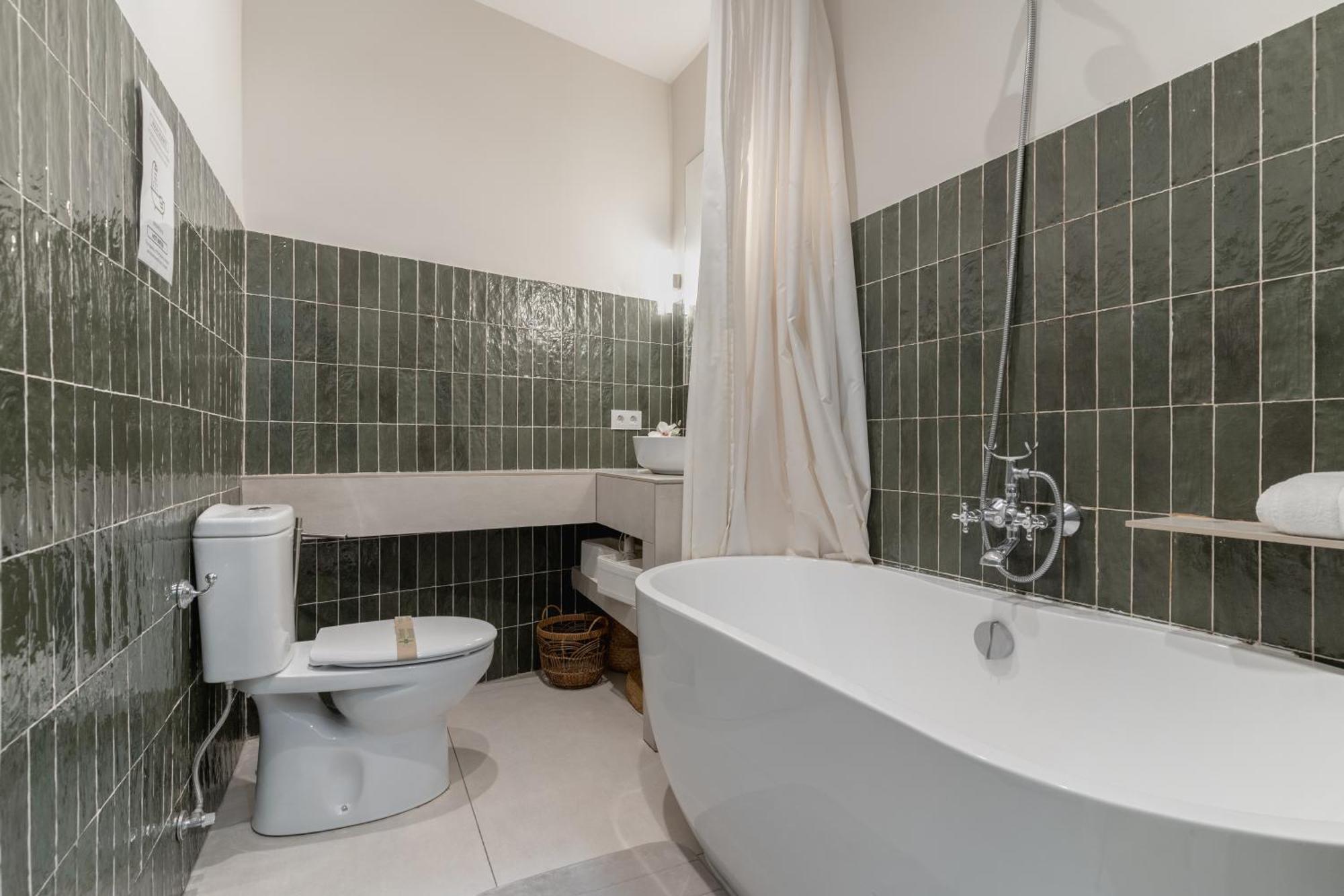 Centric- 1bd 1bth Furnished - Chueca Apartment Madrid