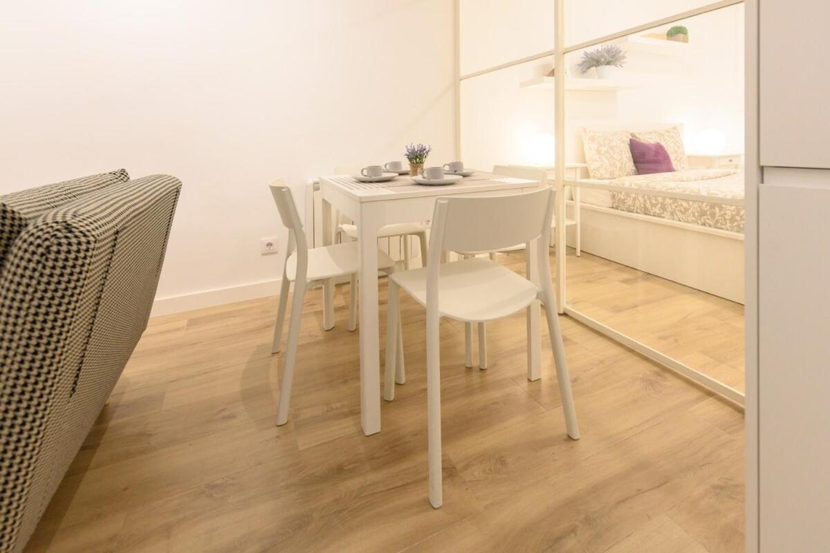 Apartamento 1 Bedroom In The Center Of Temporary Gos41b Madrid