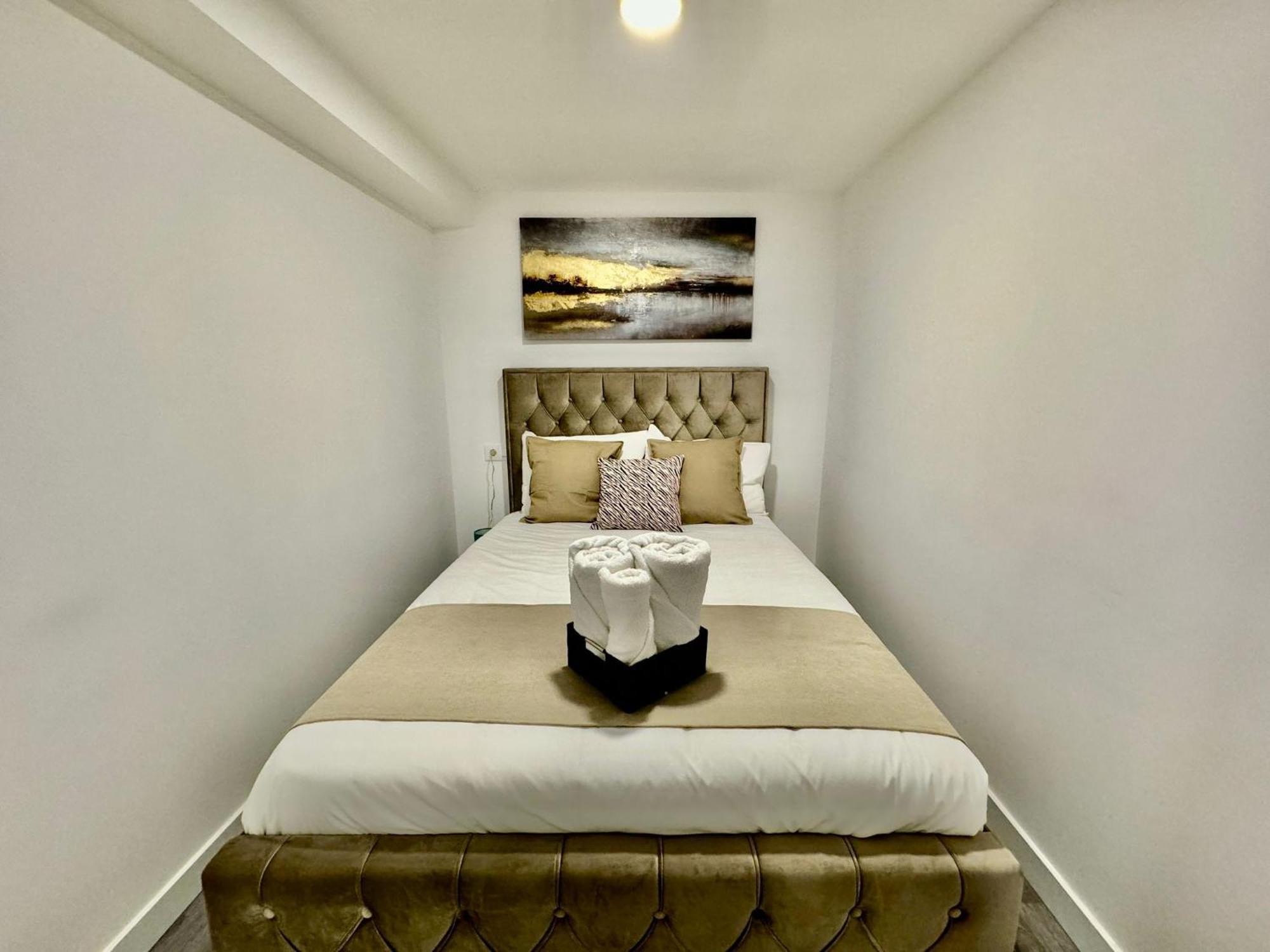 Ave Maria 5 Habitaciones Feel & Season *