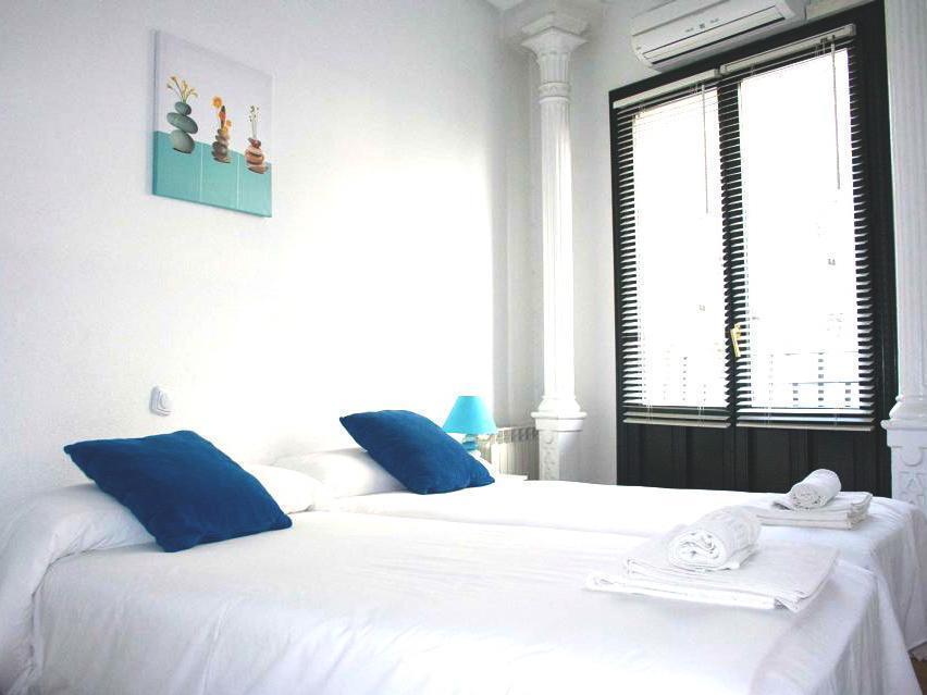 Hotel Gran Via Sol *