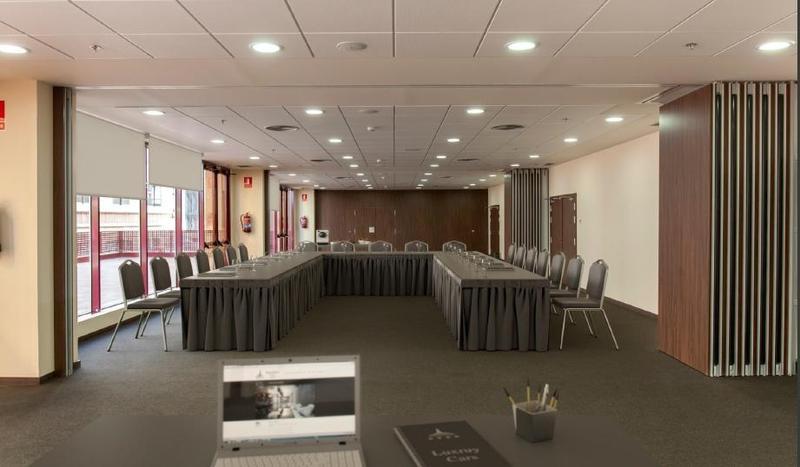 Exe Convention Plaza 4*
