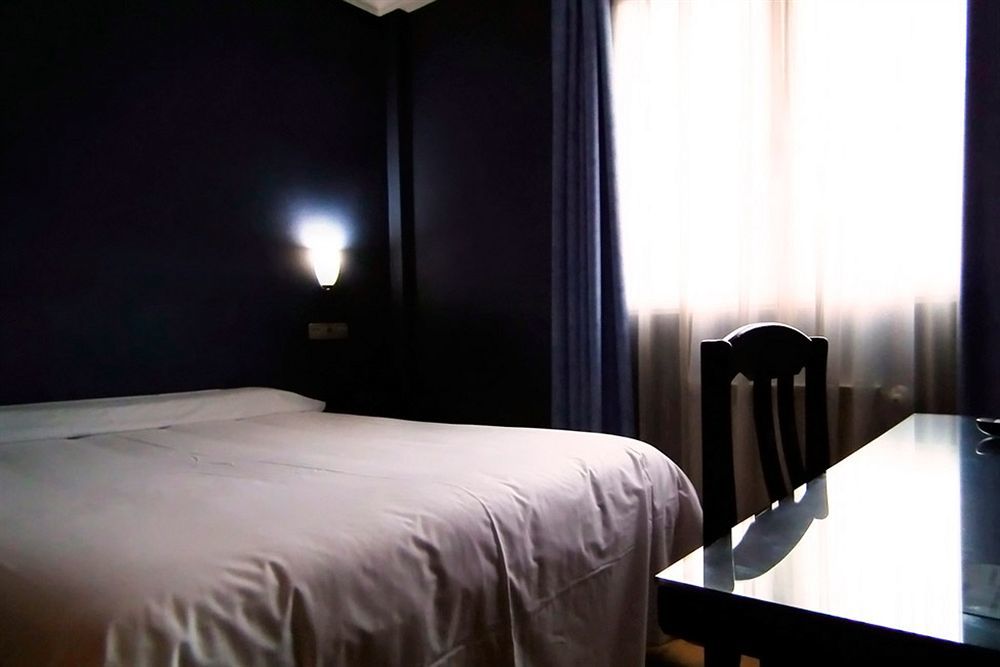 Rio Hotel 2*