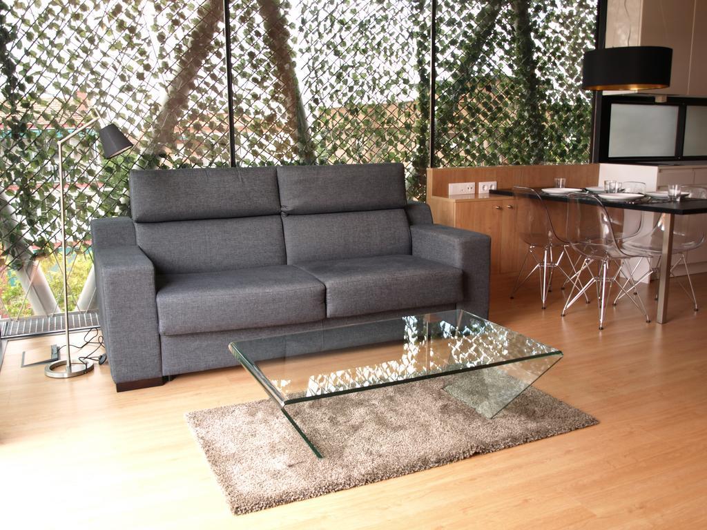 Playtime Apartment *