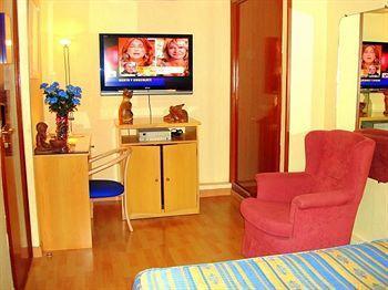 Ch Plaza D'ort Iv Guest house Madrid