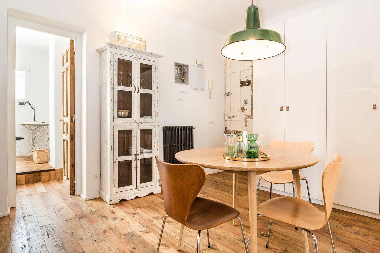 Bnbholder Golden Triangle Of Art Centre Apartment Madrid