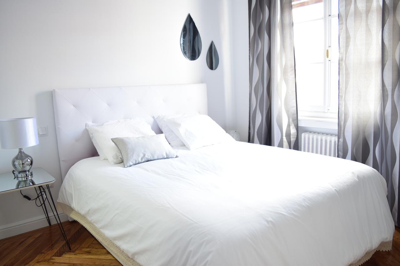 Suites Gran Via Couette-café *