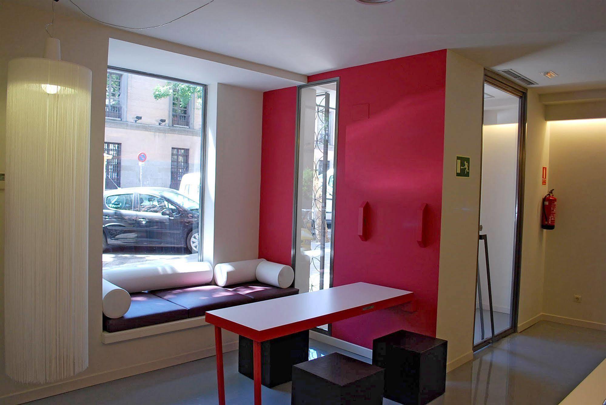 Hotel Urbansea Atocha 113 Madrid