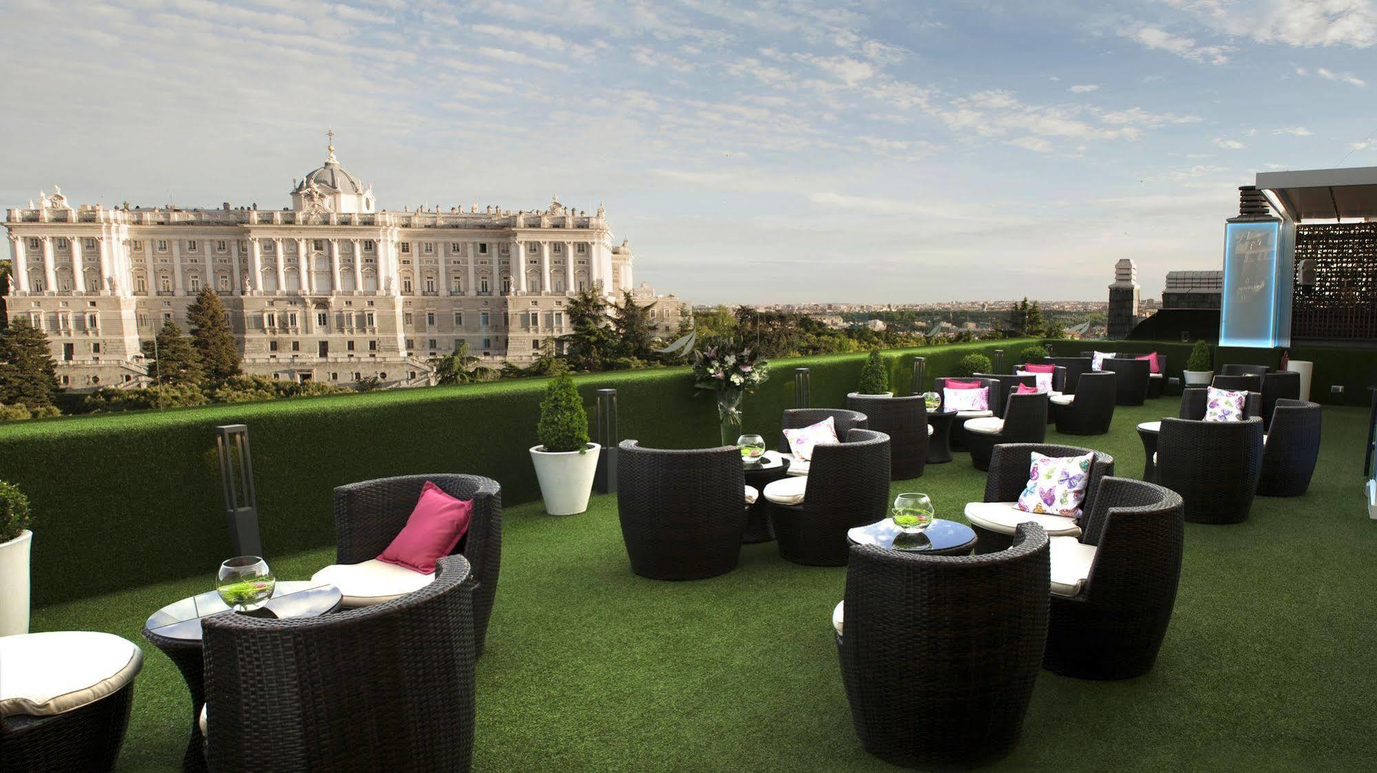Apartosuites Jardines De Sabatini