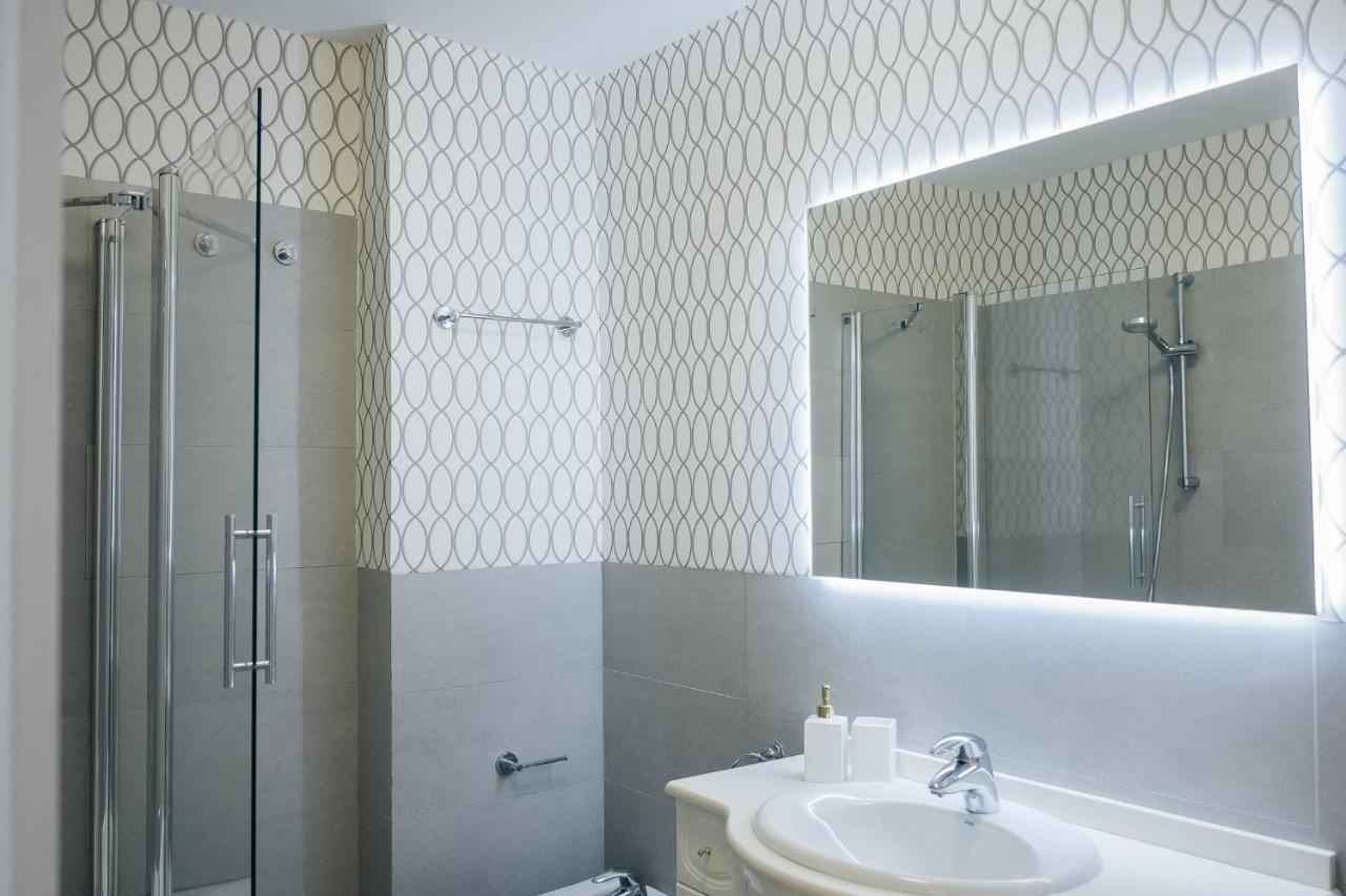 Appartement 300m² 5 Slaapkamer, 4 Privé Badkamer In Salamanca Madrid