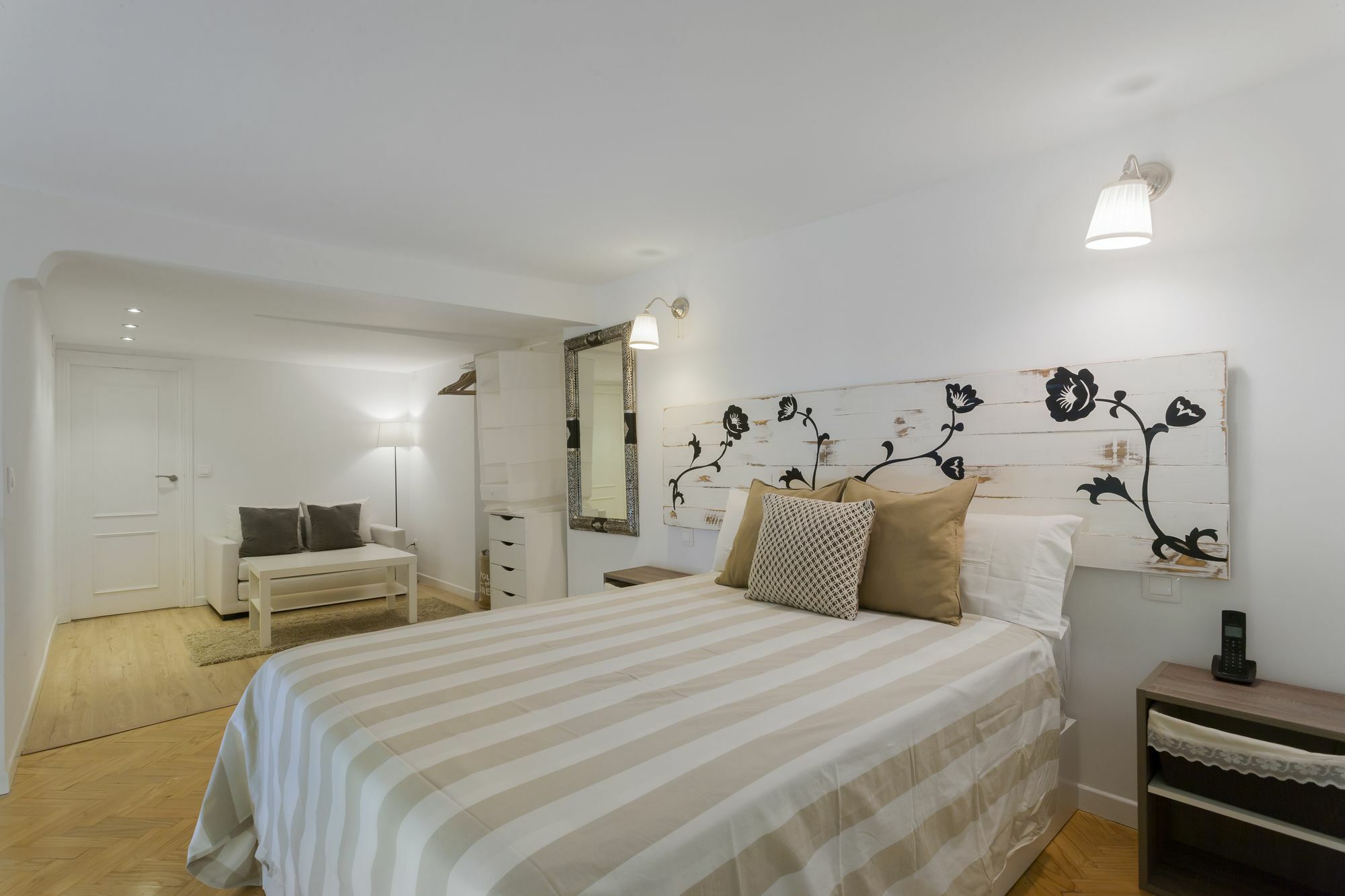Dobo Plaza Mayor Exclusive Apartment *
