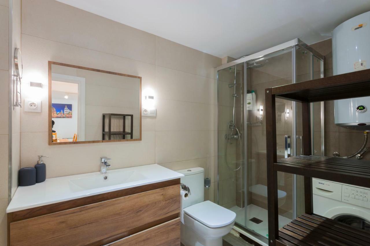 Dobohomes - Bolsa Apartment Madrid