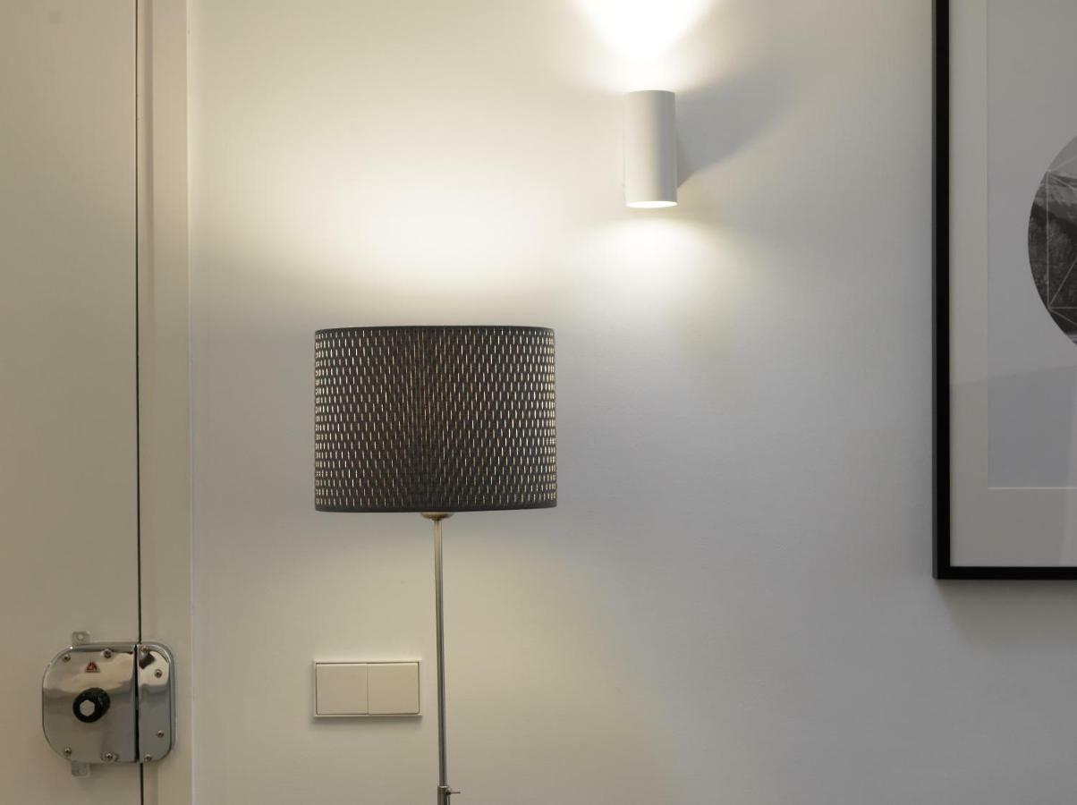 Reina Sofia - Buhardilas Con Encanto, Ac Apartamento Madri