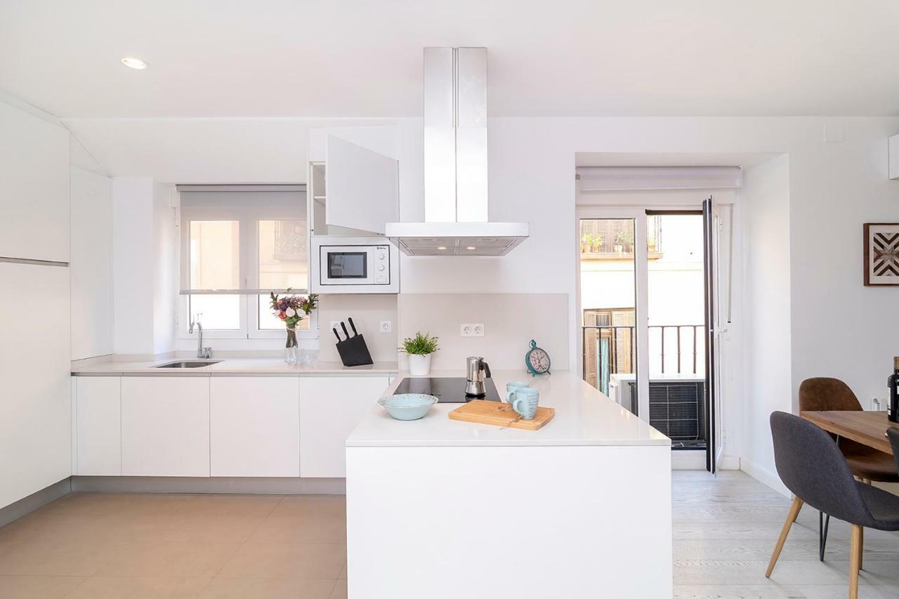 Apartment Smiling Near Puerta Del Sol By Batuecas Madrid