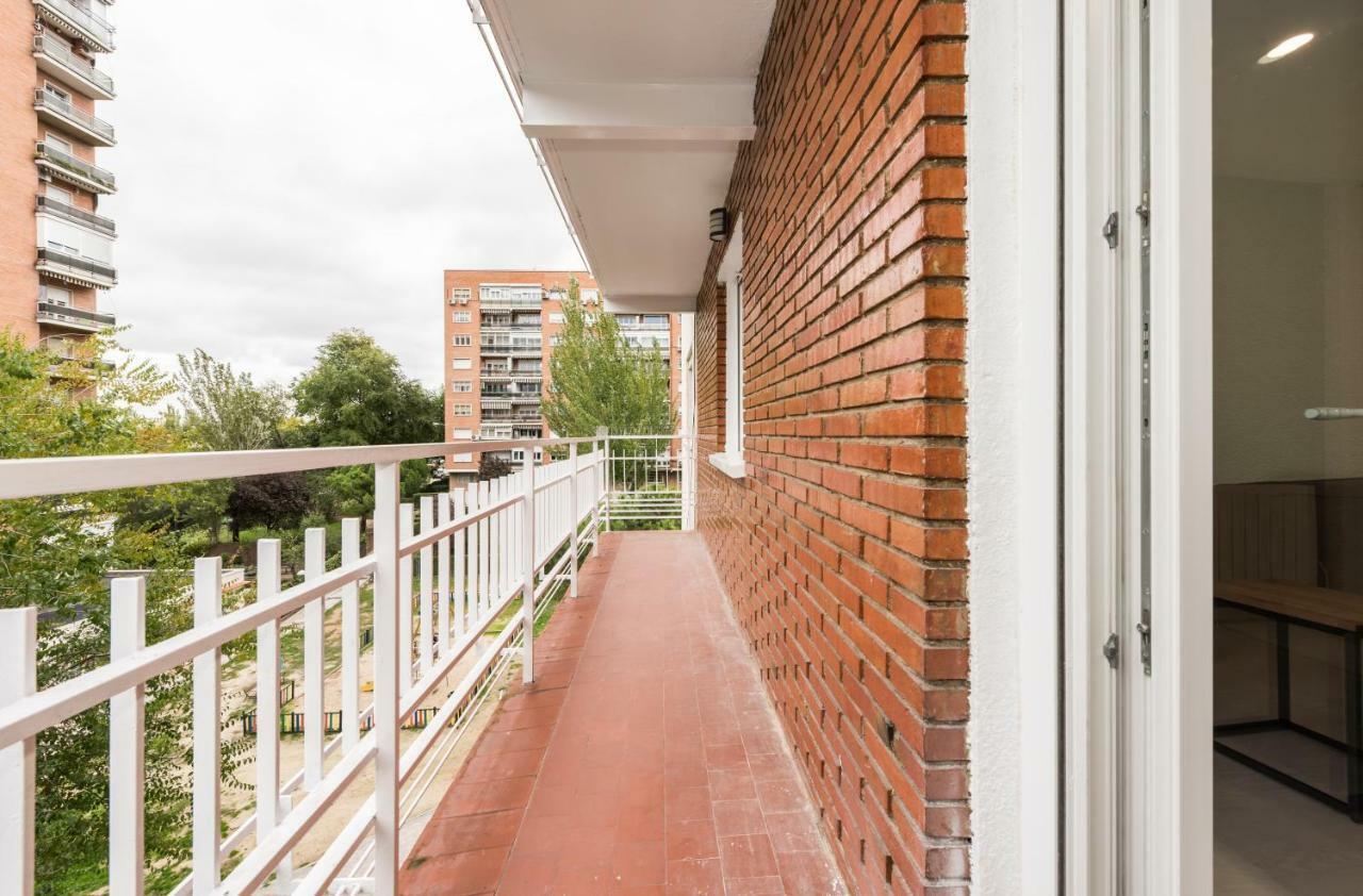 Ifema-airport Apartment *