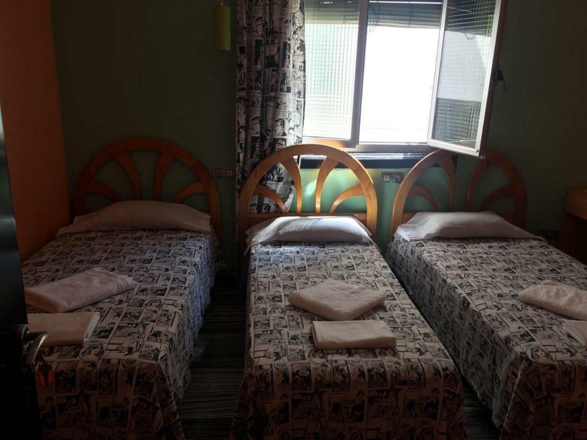 Arvin Hostal * Madrid