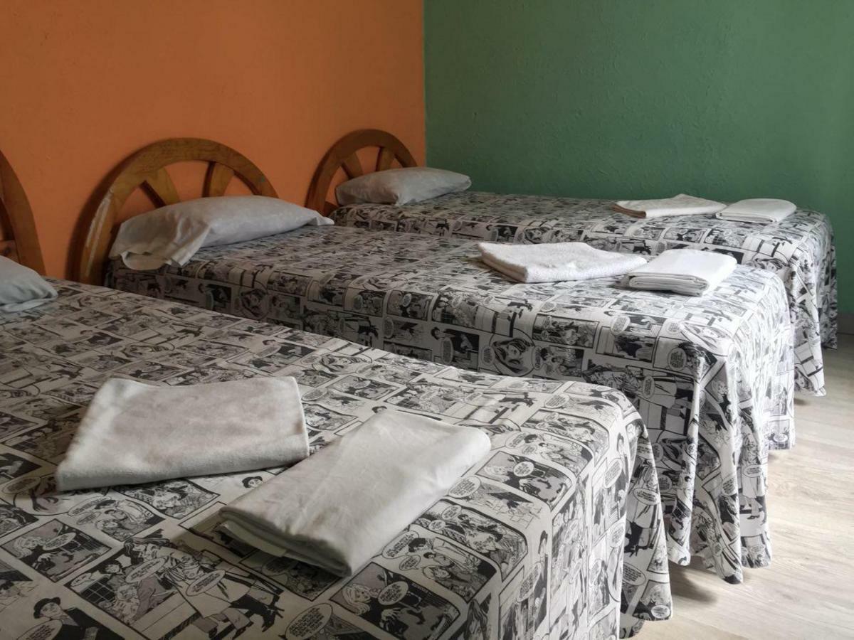 Arvin Hostal
