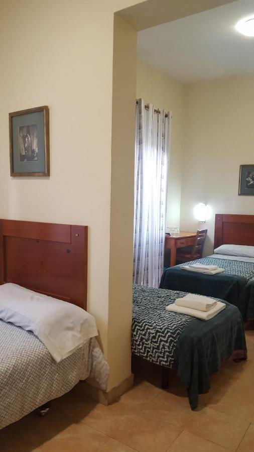 Casa de hóspedes Tirso Plaza 2*