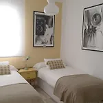 Magico Apartamento 2 Habitaciones Calle Linneo By Batuecas