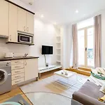 Apartamentos Gran Via