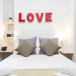 Bright & Spacious- City Center- 2Rooms-2Bathrooms