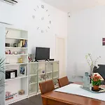 Modern And Neoclassical Flat