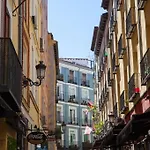 Cozy B&B In The Center Of Madrid
