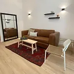 Auditorio/Bernabeu Apartment1