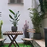 Rentadore Atocha Suites