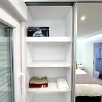 Apartment In The Heart Of Madrid-Piso En Malasana