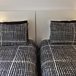 Bookinmadrid Com - Puerta Del Sol
