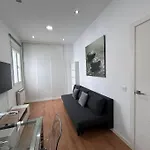 Flat In The Barrio De Las Delicias, Madrid