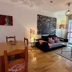 Apartments Madrid Suite Aeropuerto, Ifema