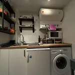 Cosy Studio In The Heart Of Lavapies, Madrid - Amparo