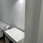 Ri Hostels