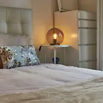 La Latina - Central - Stylish